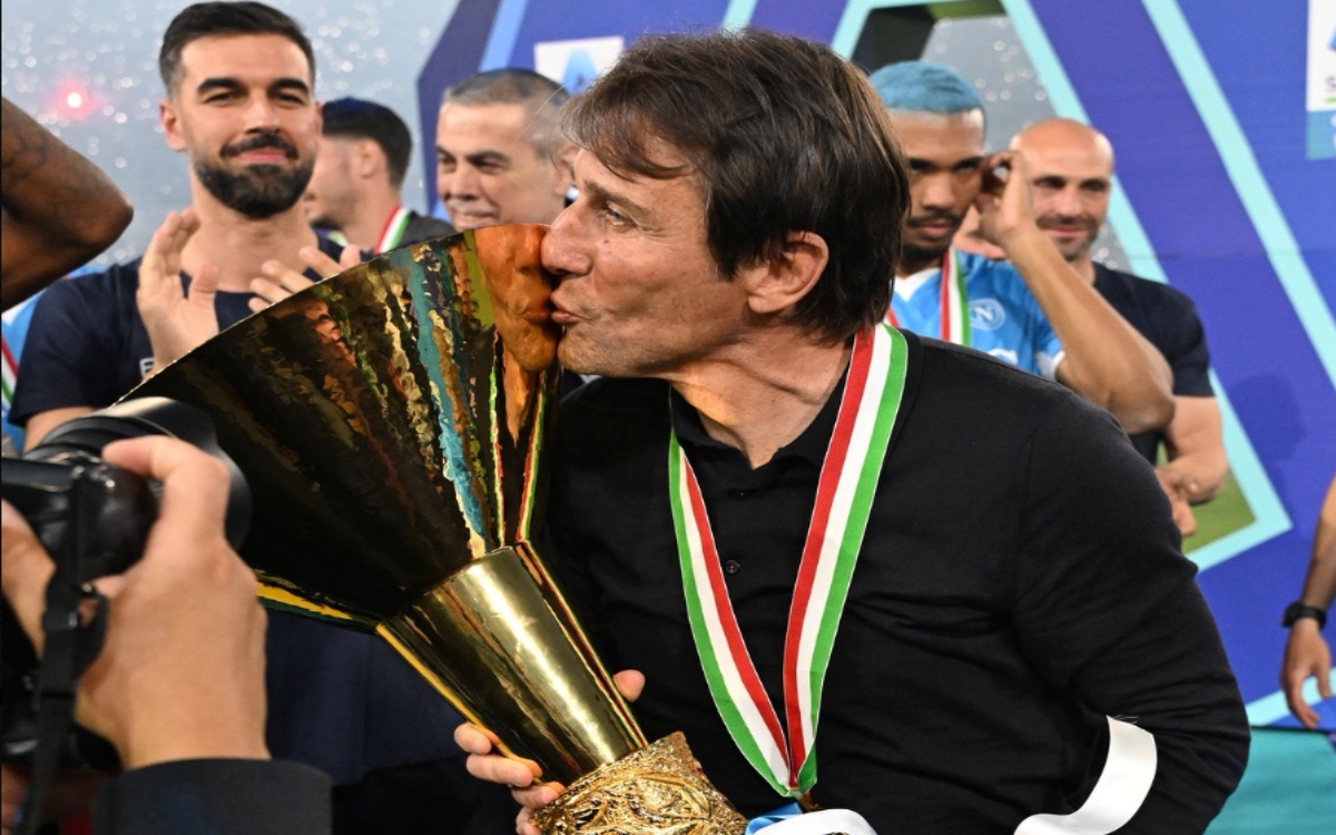 Suspenden y multan a Antonio Conte por 'mentarles la mamma' a árbitros