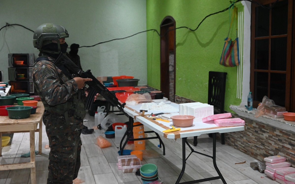 Desmantelan el mayor narcolaboratorio de Guatemala en la frontera con México