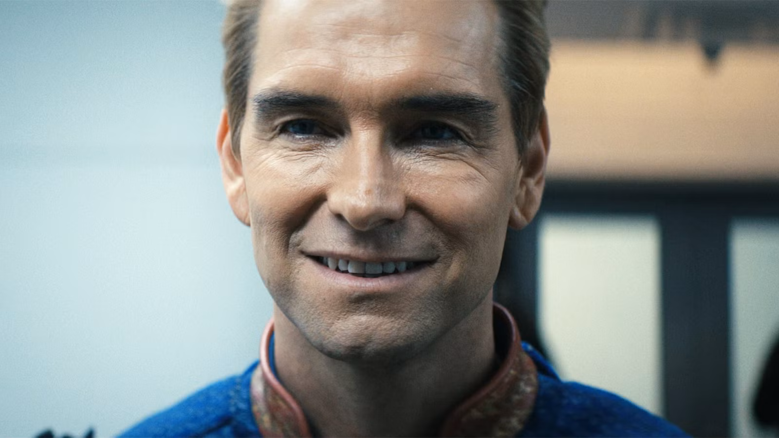 Homelander sonriendo en The Boys temporada 5, episodio 5