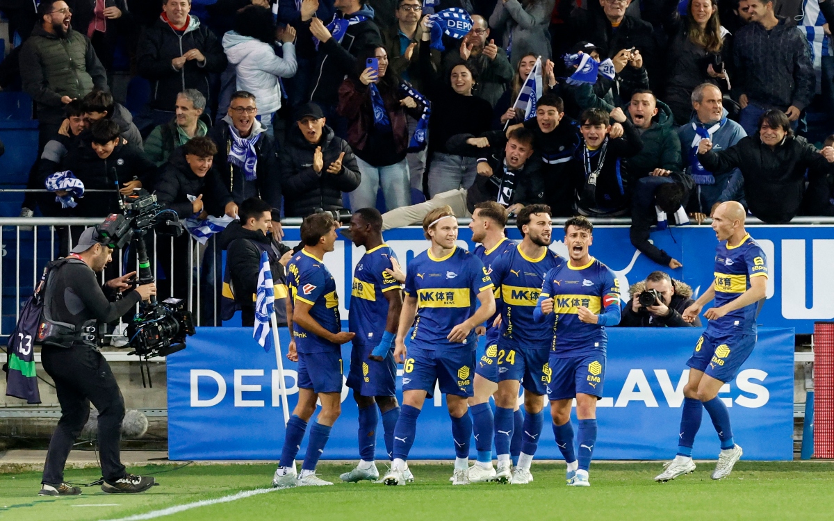 "Estoy contento por la confianza que me ha dado el club (Barcelona)": Hans-Dieter Flick