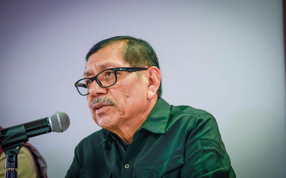 Exsecretario de Finanzas de Sinaloa también se entregó a Estados Unidos