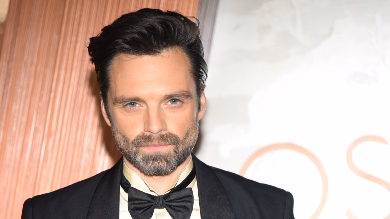 La nueva transformación del personaje de Sebastian Stan en The Batman 2 comienza oficialmente en un emocionante adelanto