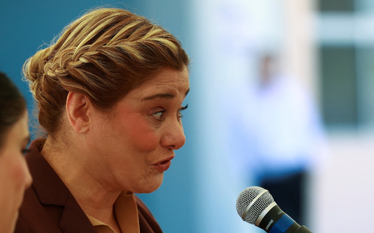 Morena exige juicio político contra la gobernadora de Chihuahua