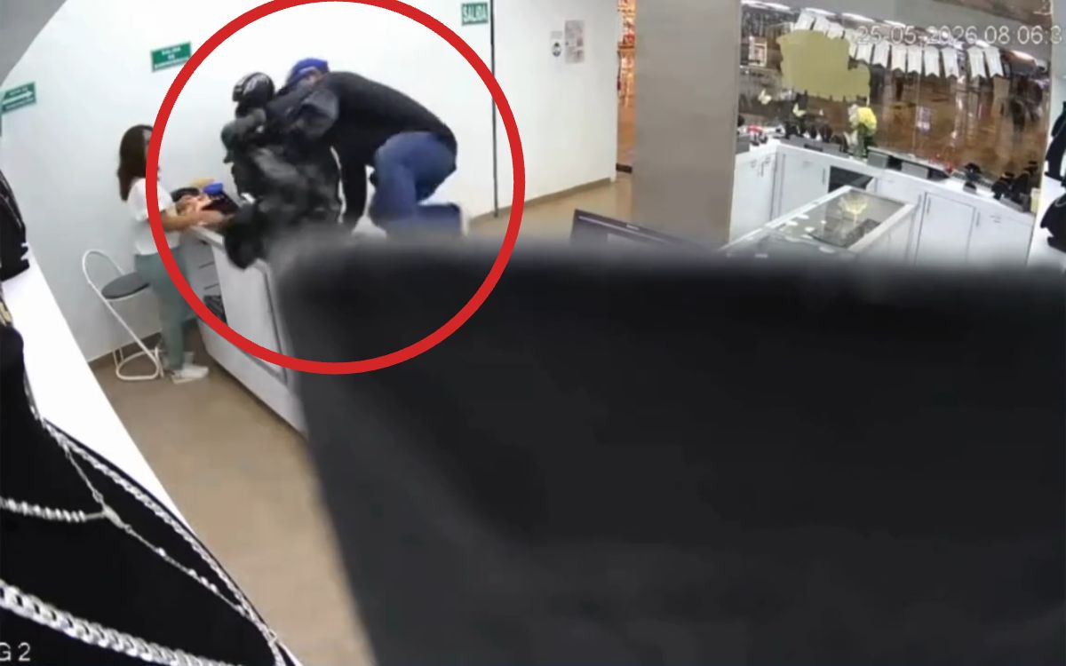 Nuevo León | Comando armado asalta en segundos joyería en Guadalupe
