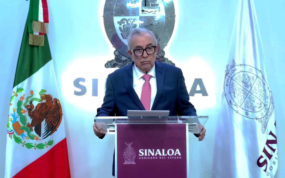 Rocha Moya pide licencia como gobernador de Sinaloa para ser investigado