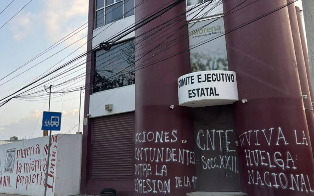 Sección 22 de la CNTE se deslinda de pintas a sede de Morena en Oaxaca