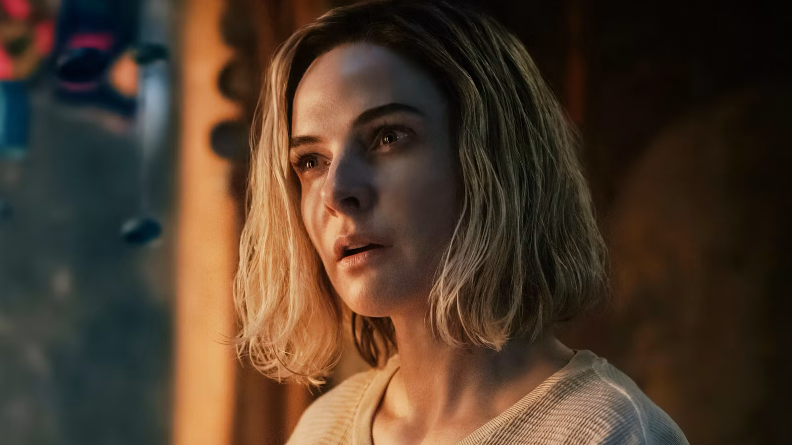 La reescritura del personaje de Rebecca Ferguson de la temporada 3 de Silo tiene sentido después del episodio 1