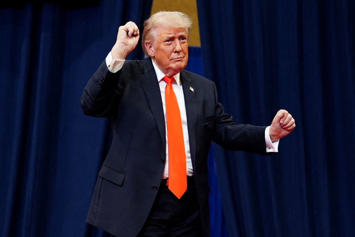 Trump imita la voz de Sheinbaum y reafirma su postura sobre el Golfo de México