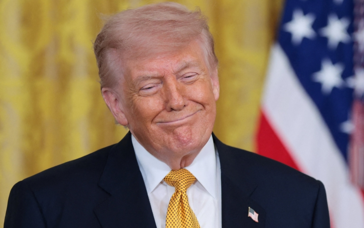 Trump se pierde la boda de su hijo en Bahamas; 'mi amor por EU no me lo permite'