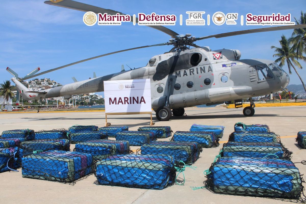 Video | Así incautó la Marina un cargamento de cocaína en la costa de Guerrero