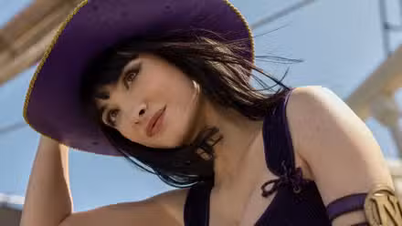 Lera Abova como Nico Robin en acción real de One Piece.