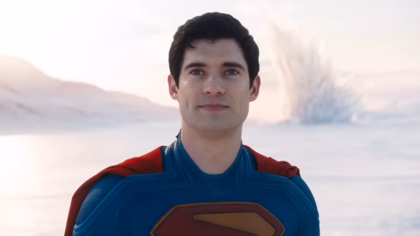 DC tiene 3 lanzamientos importantes de Superman en las próximas 3 semanas