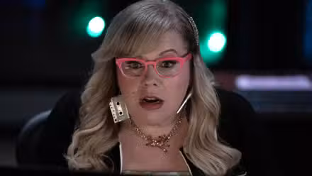 Kirsten Vangsness como Penélope García en la temporada 18 de Criminal Minds.