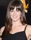 Foto de cabeza de Katie Featherston