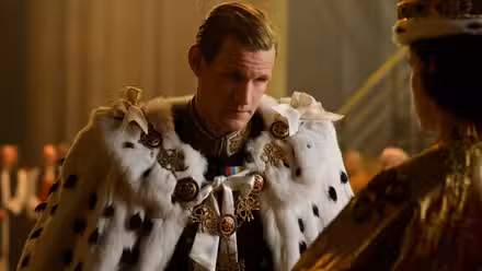 Matt Smith como el príncipe Felipe, duque de Edimburgo en la temporada 1 de The Crown