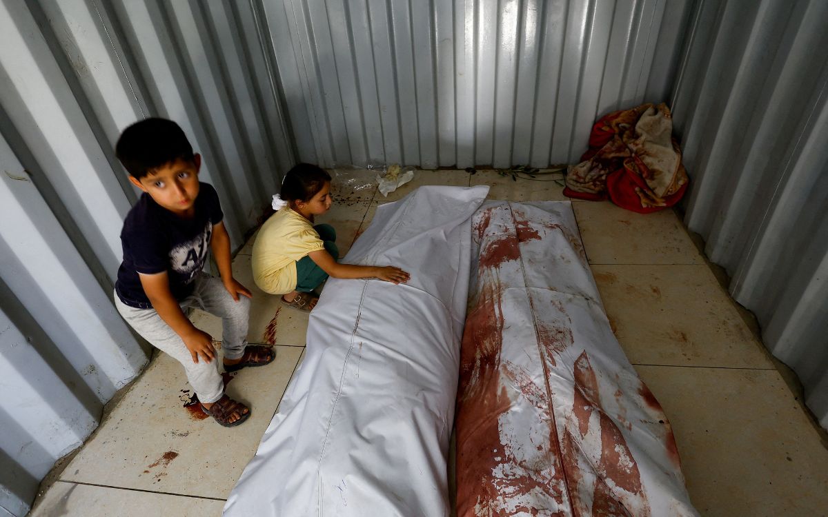 Aumentan a cerca de mil los muertos por bombardeos de Israel contra Gaza desde el acuerdo de alto al fuego