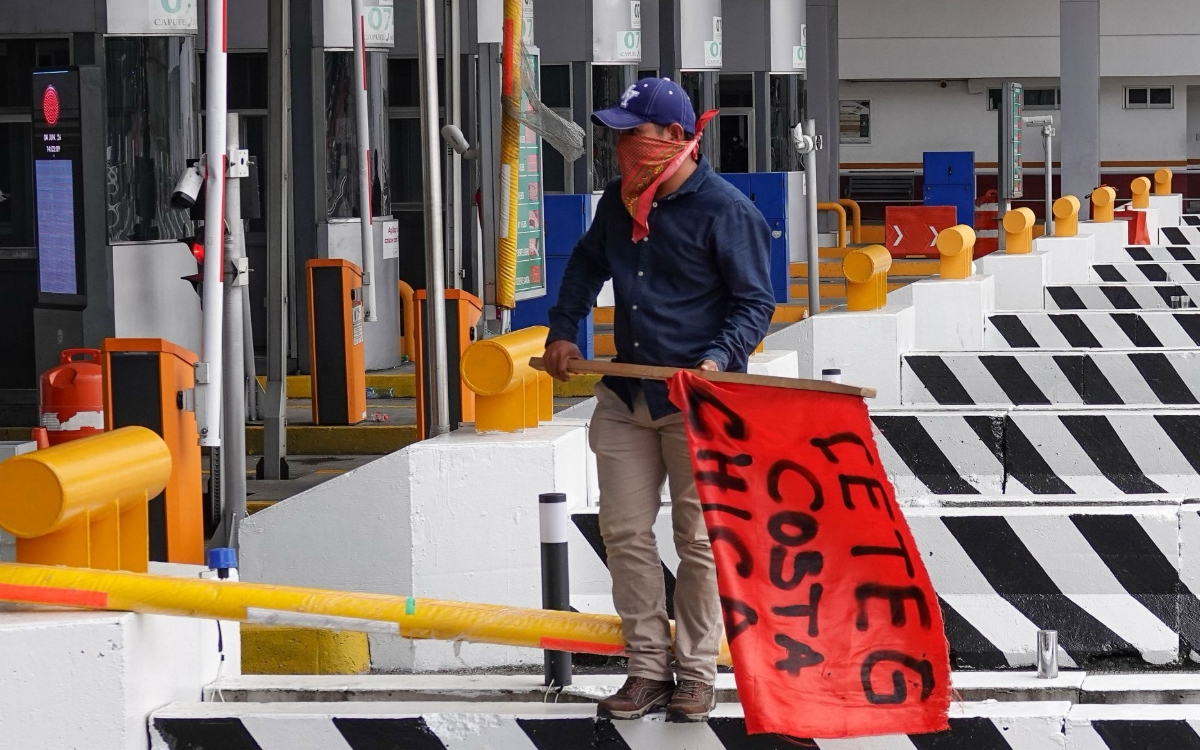 CNTE dará paso libre en casetas de acceso a la CDMX