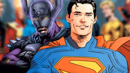 Superman y Doctor Polaris en un contexto de miembros de la Liga de la Justicia.