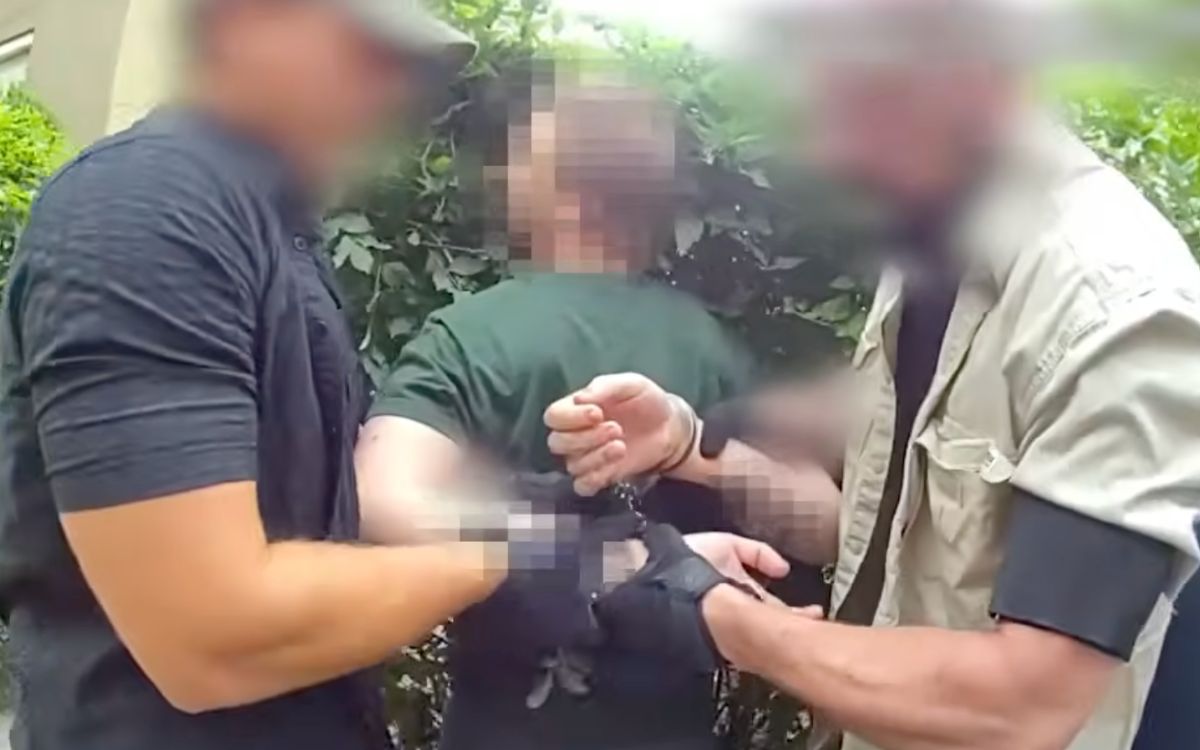 Detienen a un camillero que coleccionaba restos humanos en Hungría