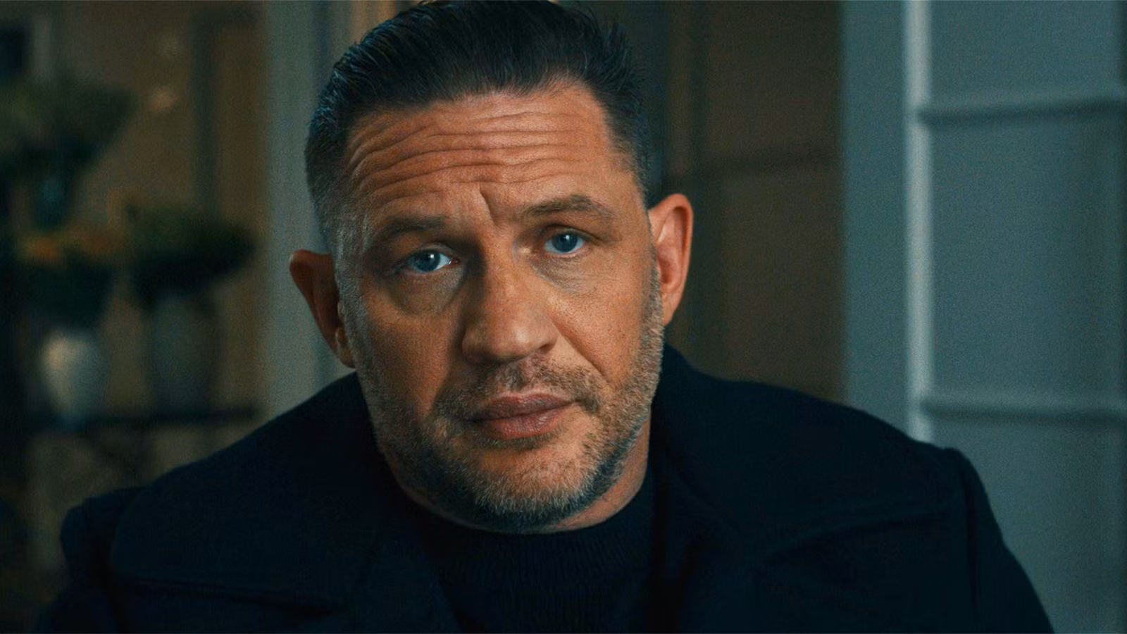 Los rumores de disputa entre MobLand de Tom Hardy mitigados por su coprotagonista mientras persiste el futuro incierto del programa