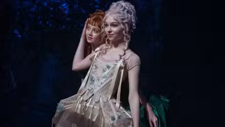 Enid Sinclair y Agnes DeMille bailando el miércoles.