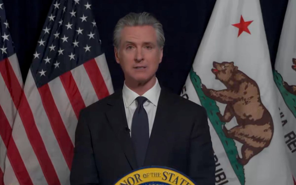 Gobernador de California denuncia que Fiscalía lo está investigando por orden de Trump