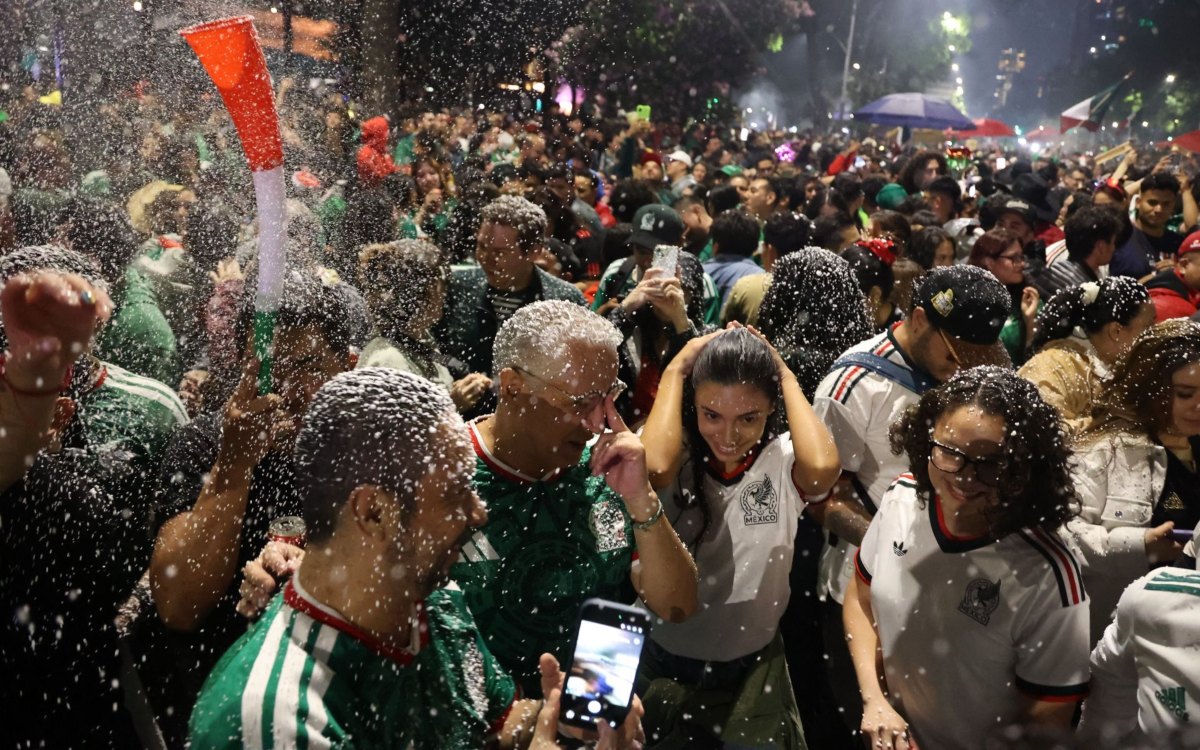 Mañanera de Sheinbaum | Celebra victoria de la Selección Mexicana y 'la felicidad que le dan al pueblo'