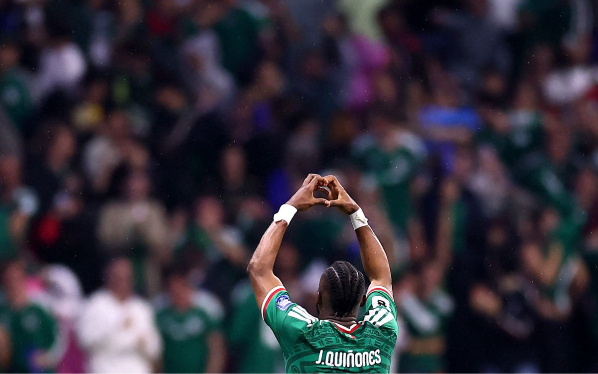 México pasa a octavos de final tras vencer a Ecuador 2-0
