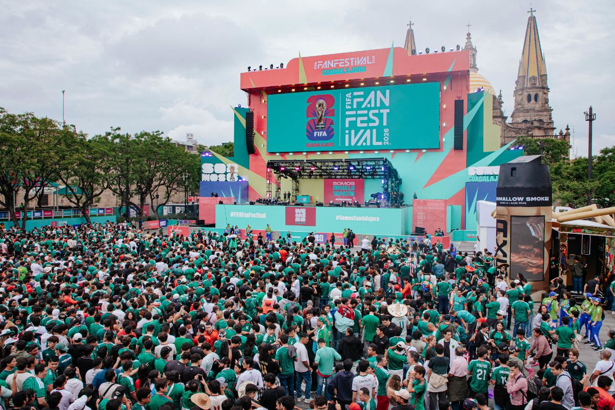 Mundial 2026 | Lluvia no frena llegada de aficionados al Fan Fest de Guadalajara