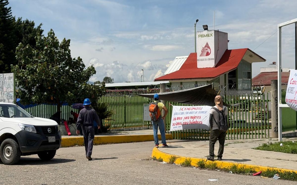 Oaxaca | Reportan compras de pánico de gasolina por bloqueo de la CNTE