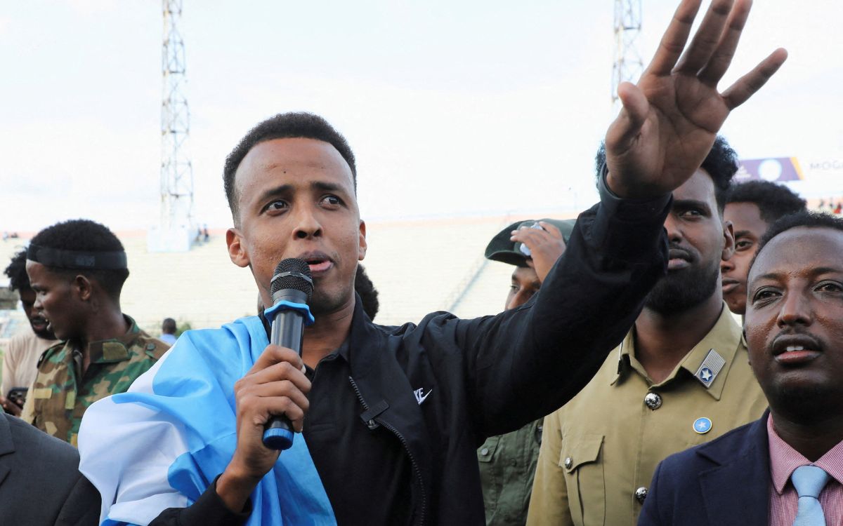 Omar Artan: árbitro somalí vetado por EE.UU. dirigirá la Supercopa de la UEFA 2026