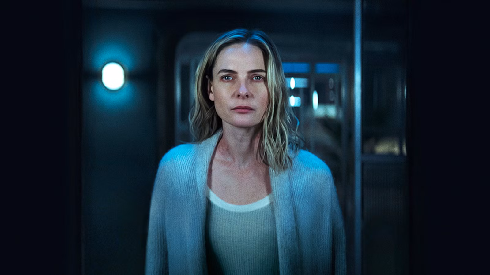 Tráiler de la temporada 3 de Silo: Juliette regresa con amnesia mientras se revela la historia del origen de Apocalipsis