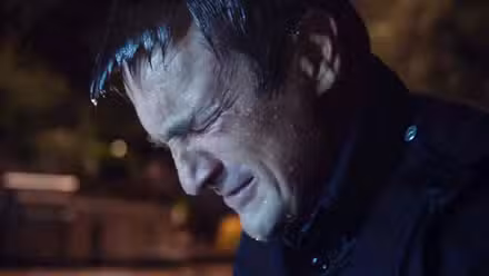 Nathan Fillion como John Nolan en The Rookie temporada 1, episodio 16