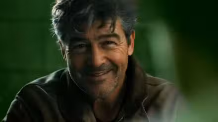 Kyle Chandler como Hal Jordan en Linternas