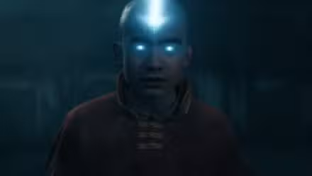 Aang ingresa al estado Avatar en Avatar The Last Airbender de Netflix