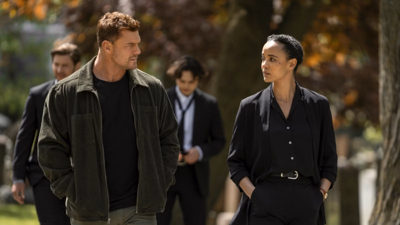 Reacher Spinoff Neagley obtiene un tráiler oficial lleno de acción y armas encendidas