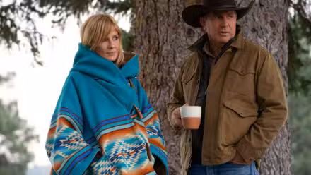 Beth (Kelly Reilly) y John Dutton (Kevin Costner) en la temporada 3 de Yellowstone