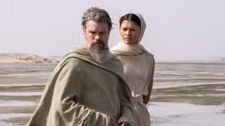 Matt Damon y Zendaya en La Odisea