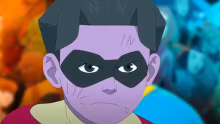 Un cartel borroso de la temporada 3 de Invincible (2025) detrás de Oliver como Kid Omni-Man