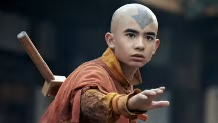 Gordon Cormier como Aang en Avatar The Last Airbender temporada 2 en Netflix