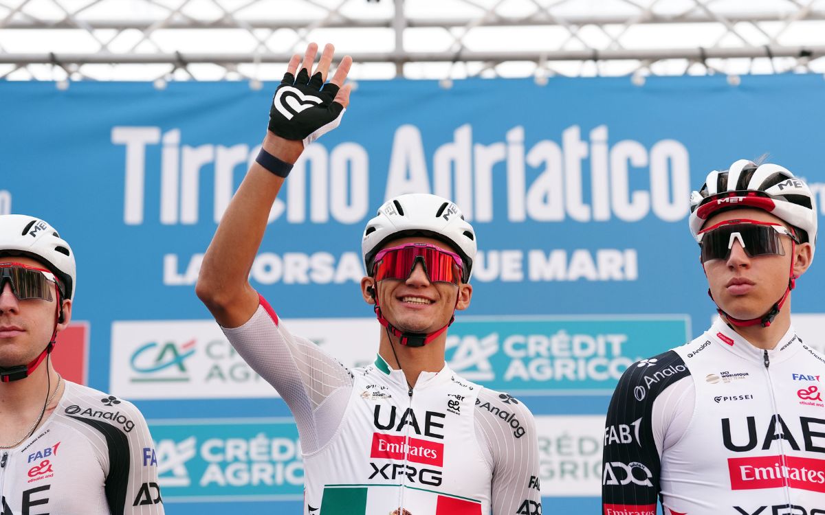 Del Toro, Pidcock, Simmons: los ciclistas a seguir en el Tour de Francia