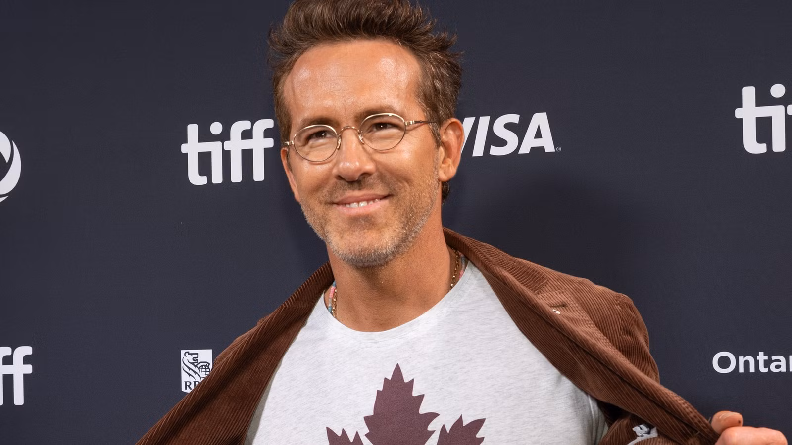 Disney y Ryan Reynolds adaptan oficialmente por primera vez una popular serie de novelas de espías de 14 años