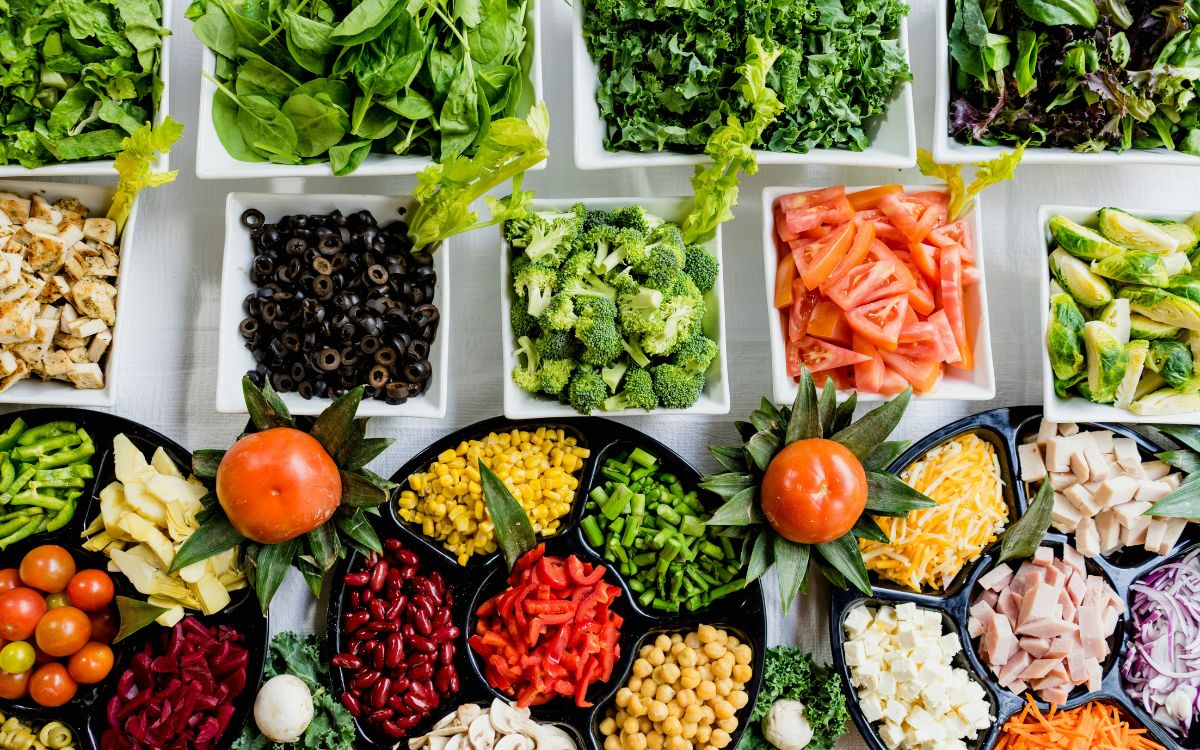 El costo de una alimentación saludable aumentó un 25% en cinco años, según la FAO