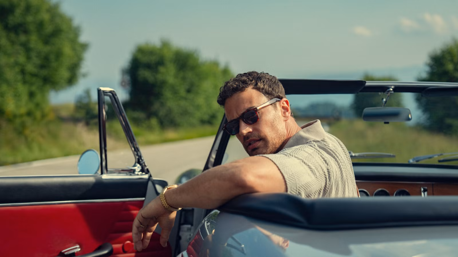 La fecha de lanzamiento y el regreso de la temporada 2 de The Gentlemen de Guy Ritchie se revelan en el nuevo tráiler de Netflix