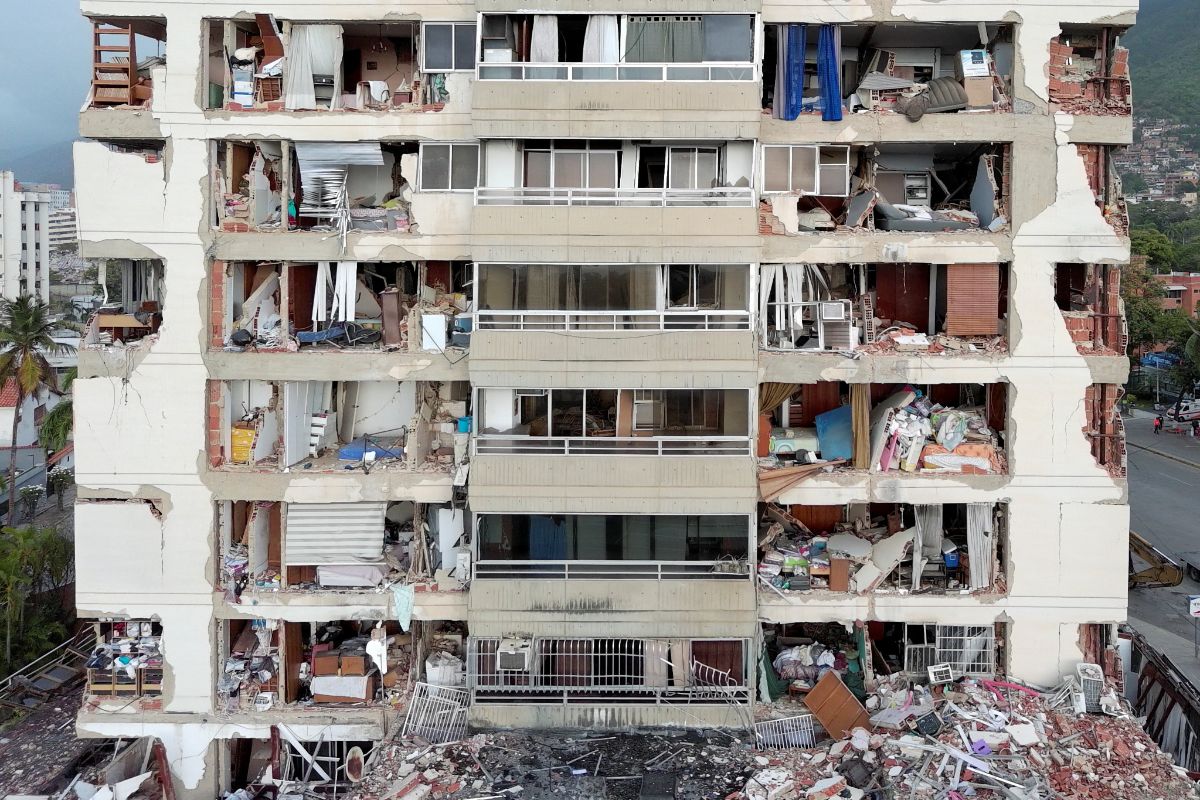 Se eleva a 2,595 los muertos y a 12,400 los heridos por el doble terremoto de Venezuela