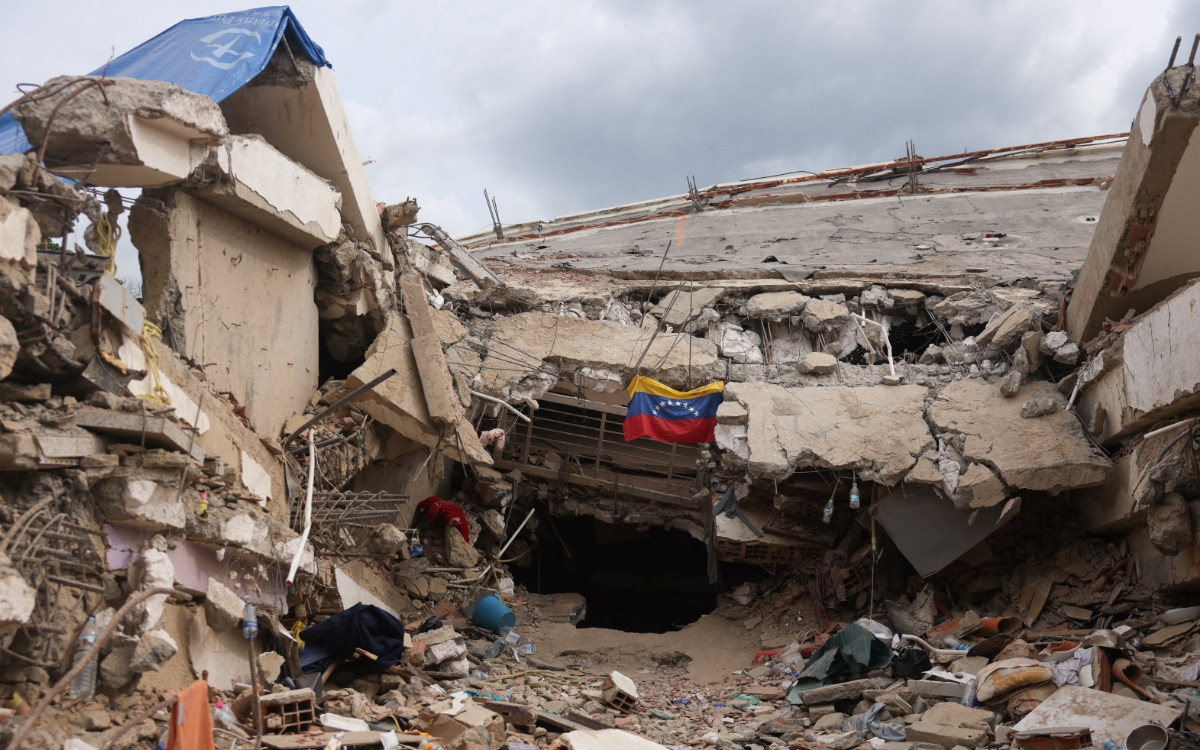 Suman 3 mil 899 los muertos tras terremotos en Venezuela