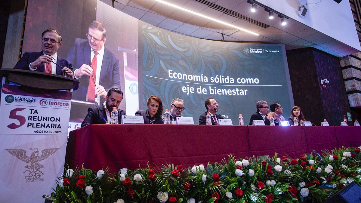 'Reto mayúsculo' para México frente a EE.UU. en el T-MEC: Ebrard en plenaria de Morena