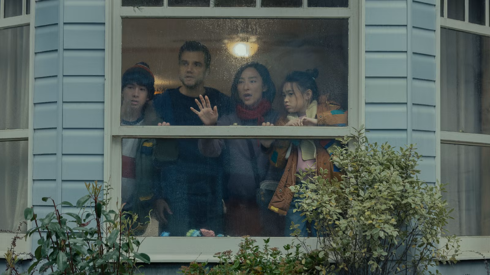 The Last House Review: ¿Quién atrapó a Greta Lee y Wagner Moura en esta película?
