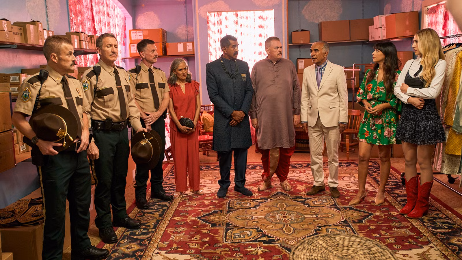Revisión de Super Troopers 3: un retroceso tonto que encuentra algunas risas sólidas en medio de una comedia anticuada