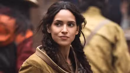 Adria Arjona como Bix en Andor temporada 1
